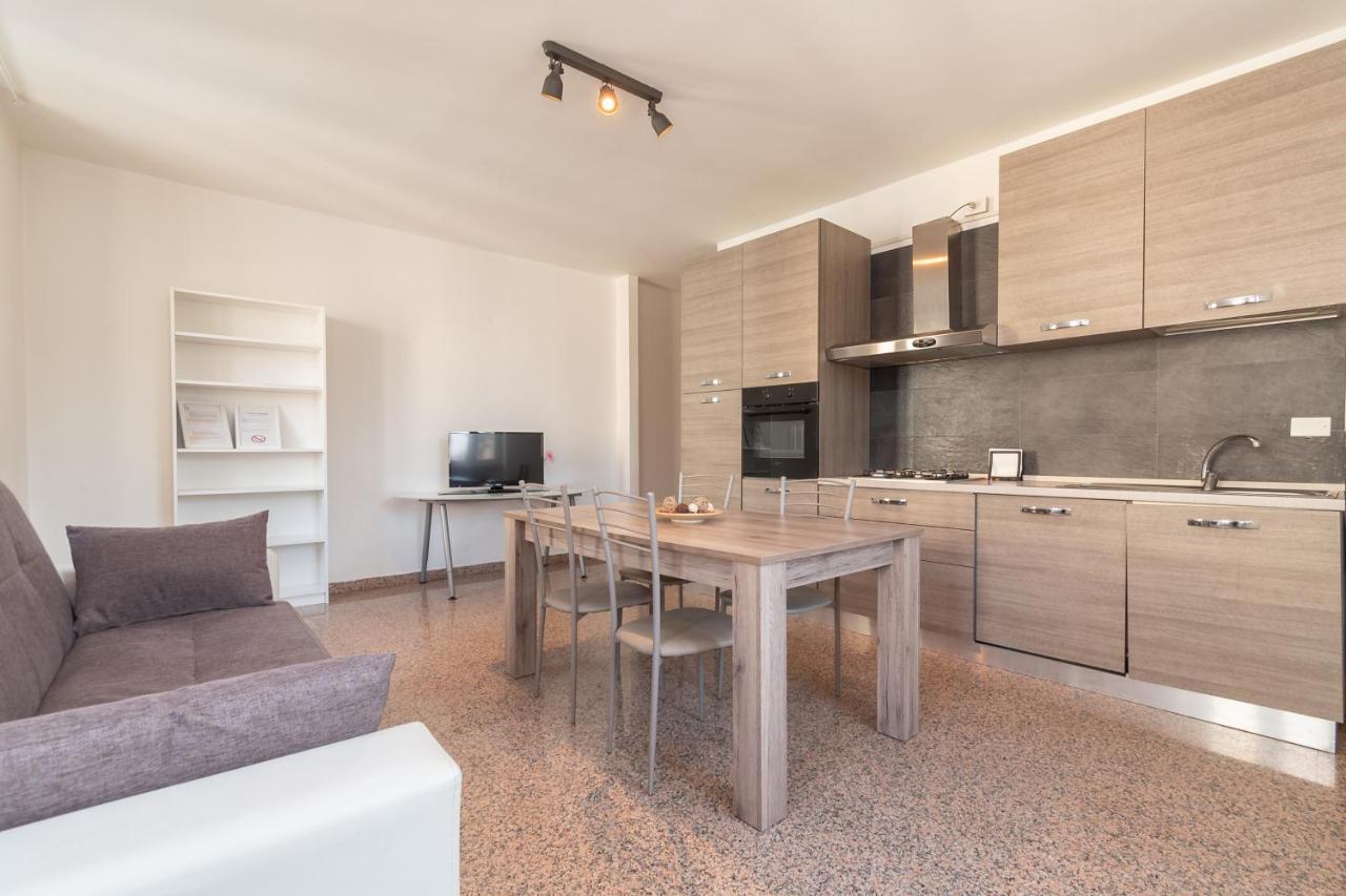 Appartamento Piazza Garibaldi - F&L Apartment Brescia Exterior foto