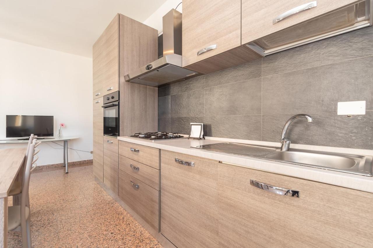 Appartamento Piazza Garibaldi - F&L Apartment Brescia Exterior foto